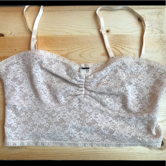 Lace crop top - Picture 1 of 2